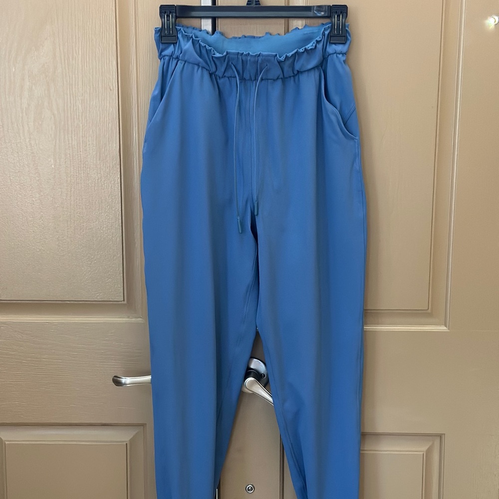 Lululemon pant